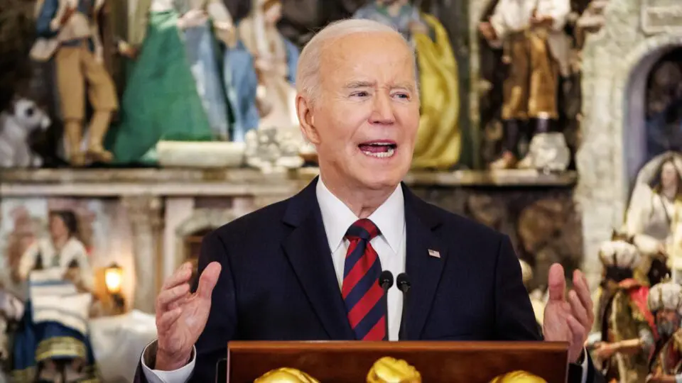 Biden retira Cuba de lista dos EUA de países que promovem terrorismo