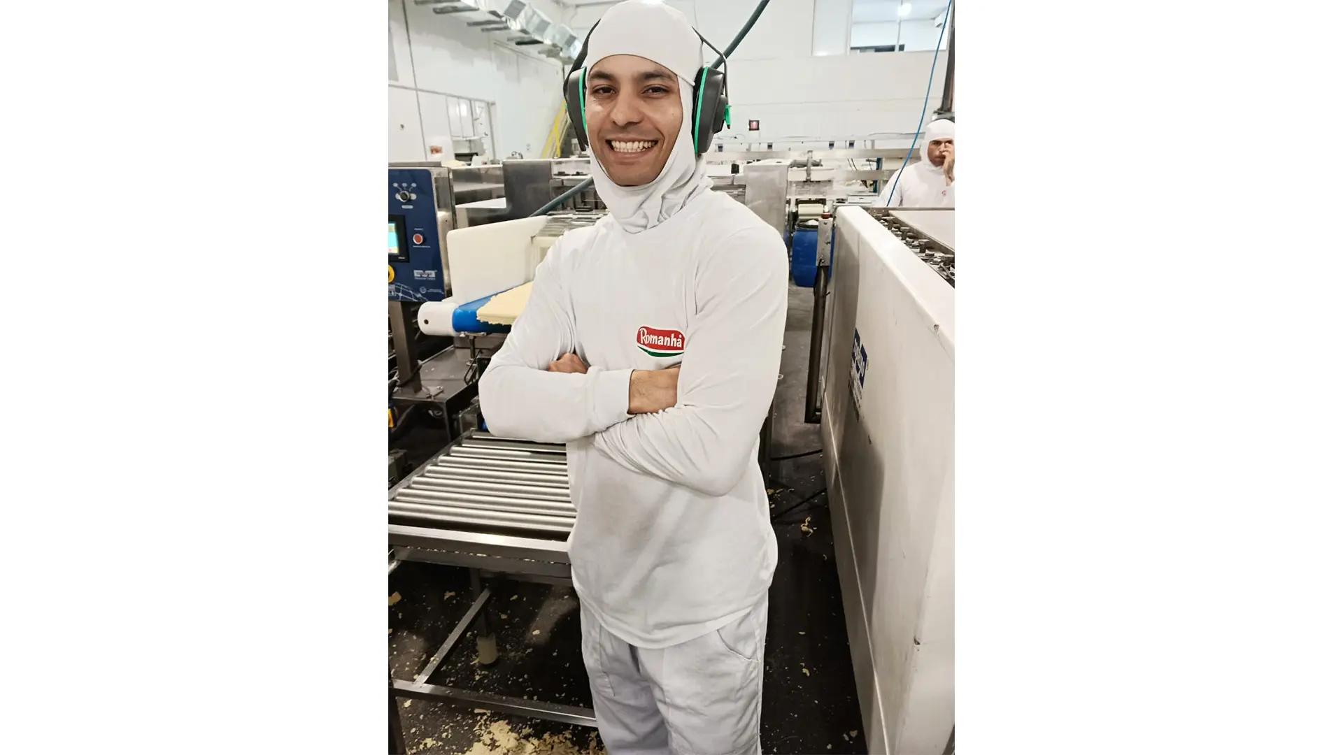 Dener se surpreende com a rapidez com que o tempo passa. “A gente nem vê porque trabalha com muito gosto mesmo, a gente gosta do que faz."