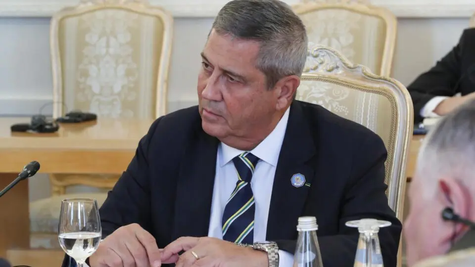 General Brage Netto foi preso neste sábado (14)