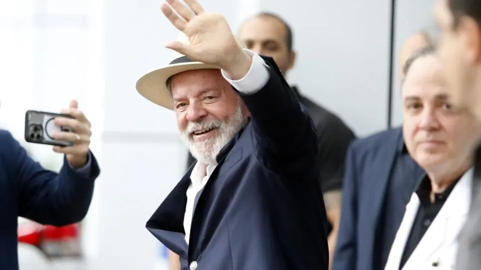 lula recebe alta