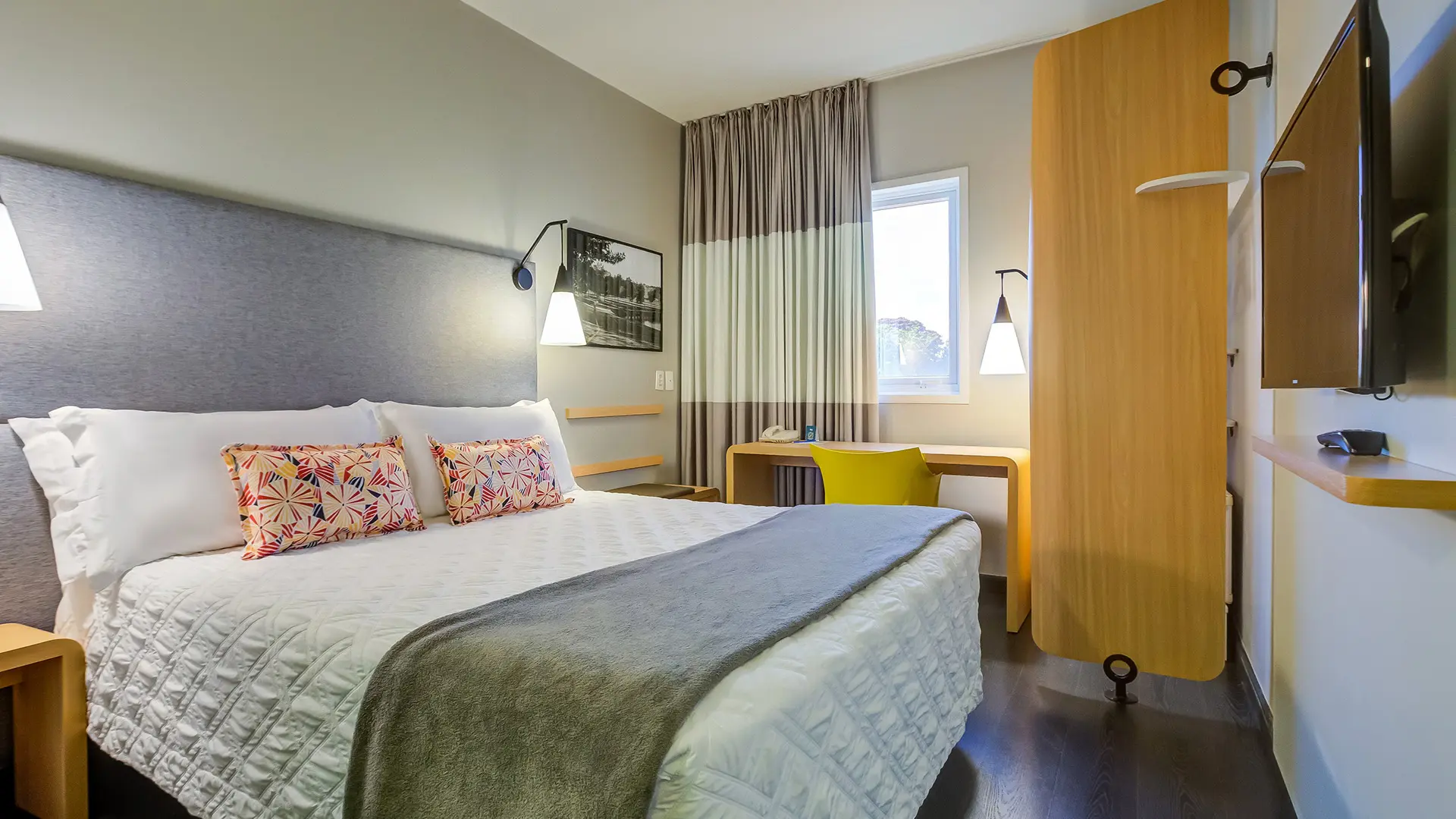 A marca Rio Hotel by Bourbon possui várias unidades em cidades-chave, oferecendo aos hóspedes uma localização privilegiada e fácil acesso a centros de negócios, comércio e transportes.