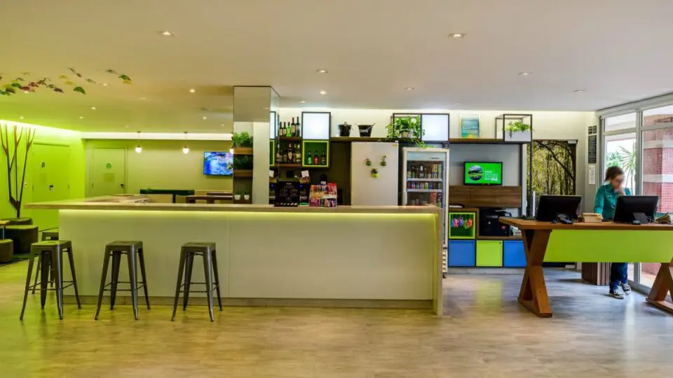 ibis Curitiba