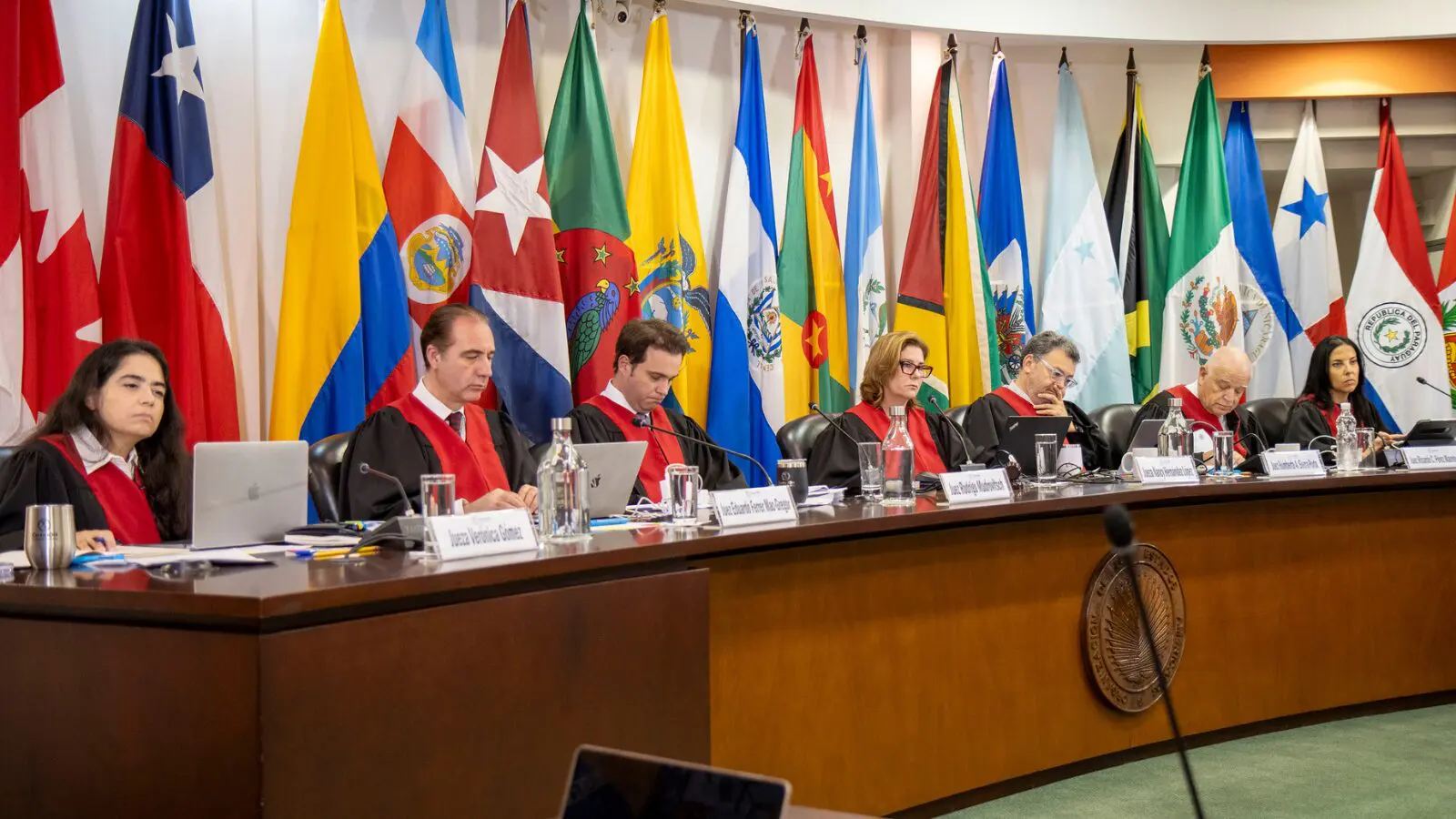 Integrantes da Corte Interamericana de Direitos Humanos: caso controverso envolvendo aborto