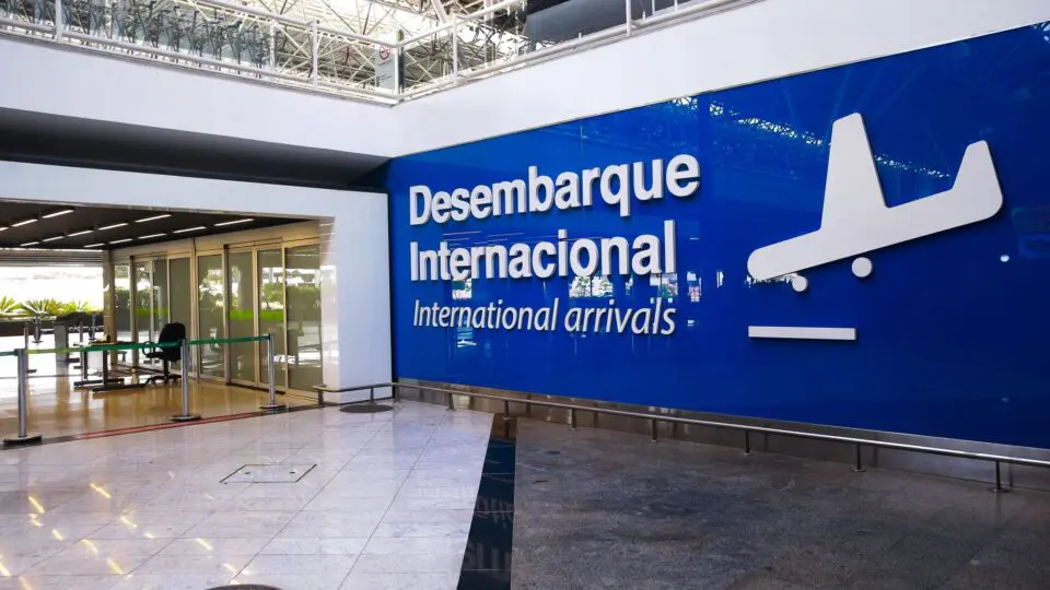 Voos internacionais ficarão mais caros com reforma tributária