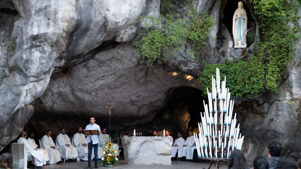 Milagre em Lourdes