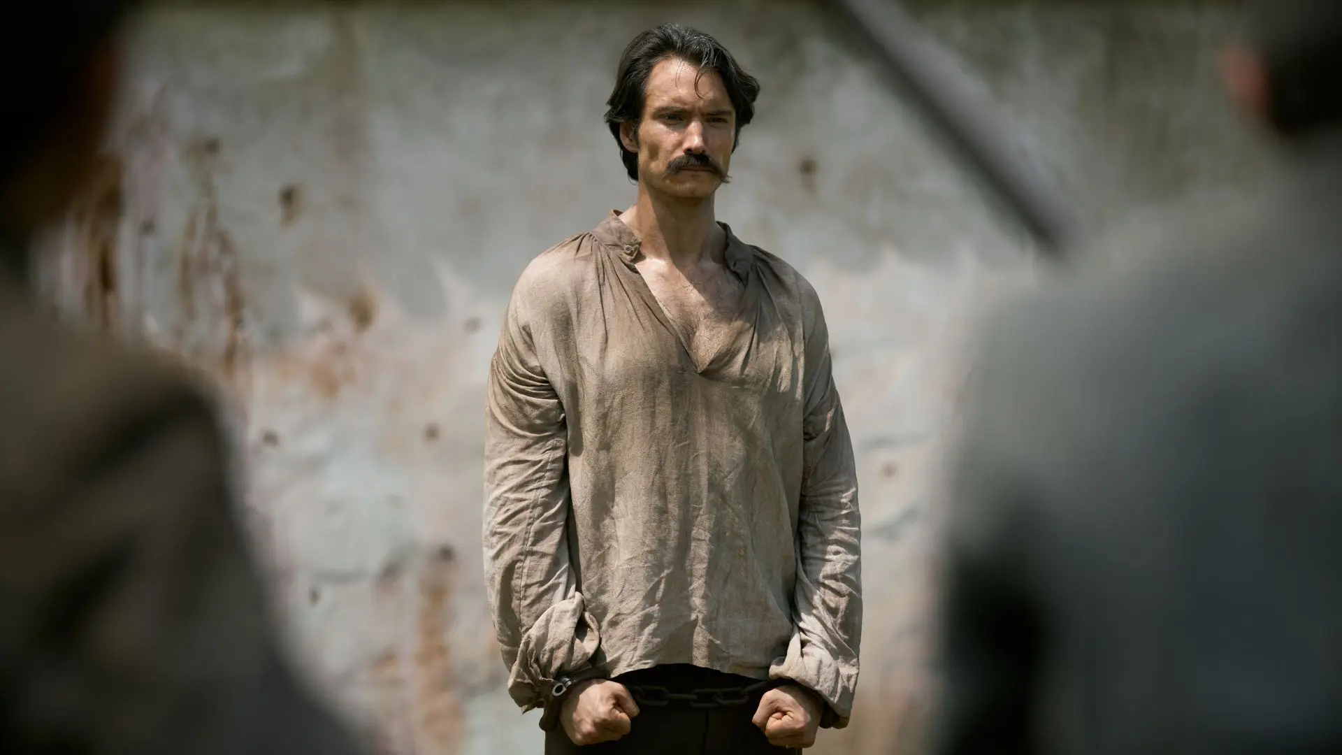 Claudio Cataño vive o Coronel Aureliano em "Cem Anos de Solidão", série da Netflix