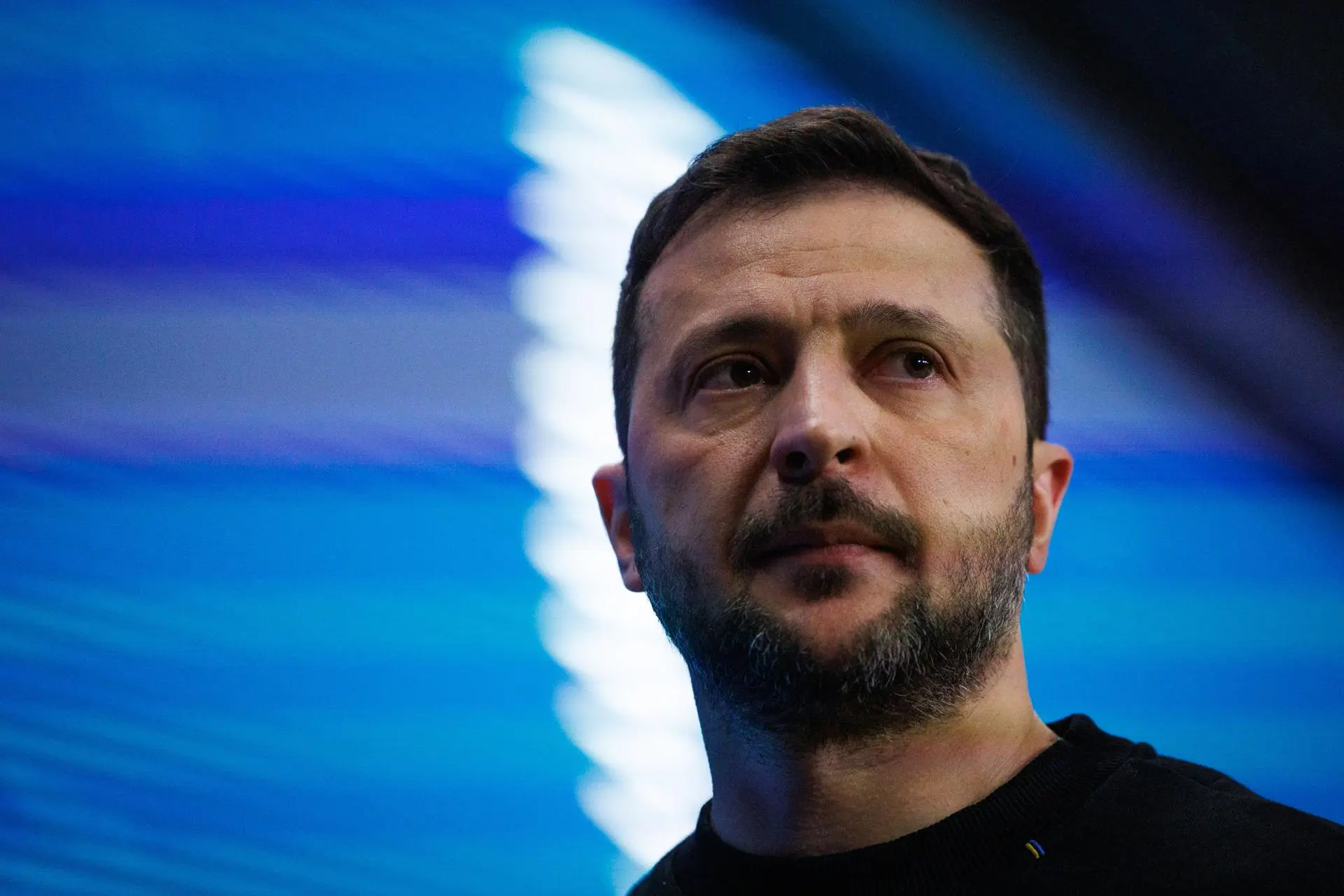 Após reunião com premiê britânico, Keir Starmer, o presidente ucraniano, Volodymyr Zelensky, garantiu US$ 2,8 bilhões em empréstimos para segurança de seu país
