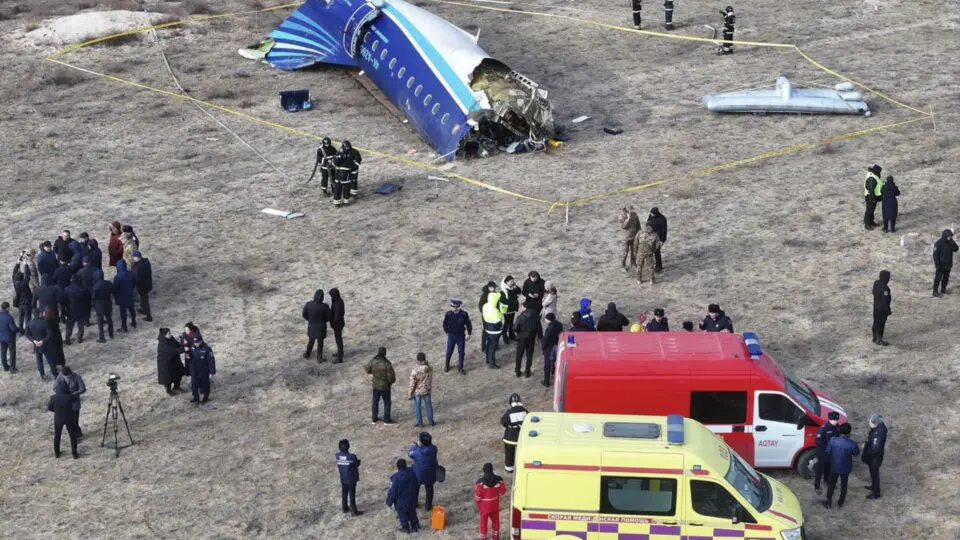 FAB receberá caixas-pretas de avião que caiu no Cazaquistão