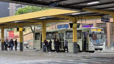 Licitação do transporte coletivo na RMC é aguardada para 2025.