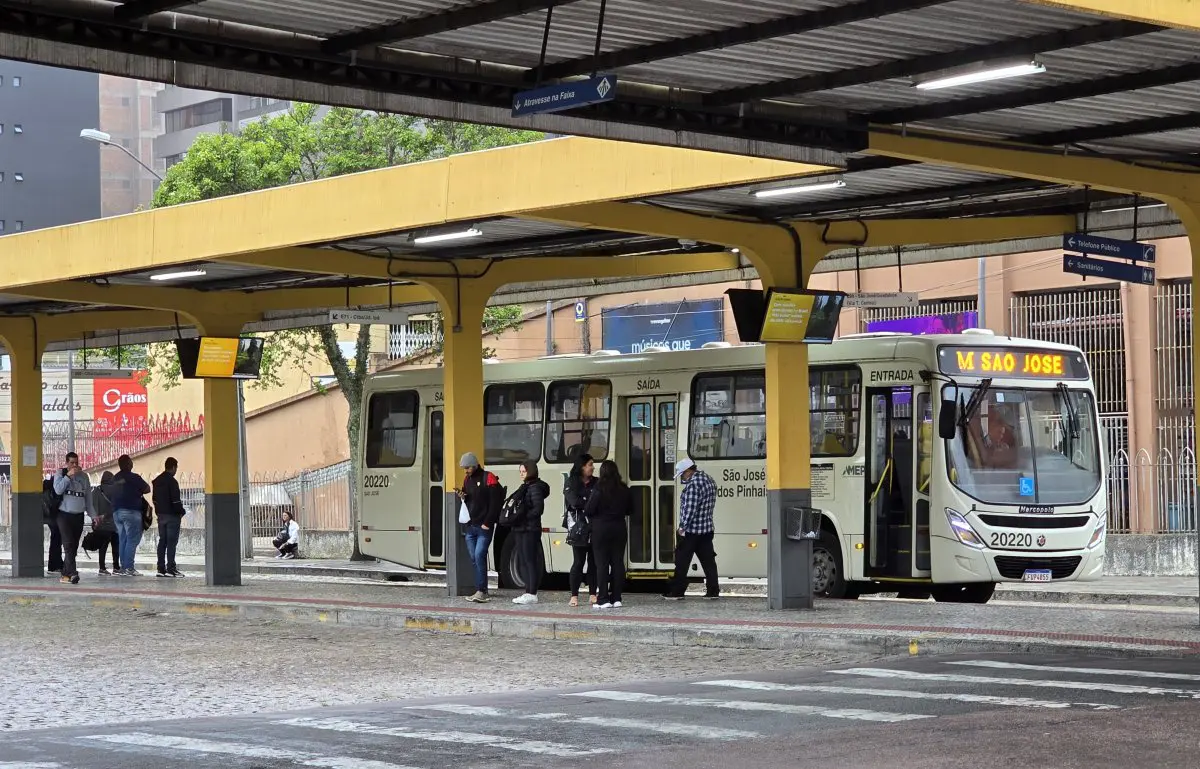 Licitação do transporte coletivo na RMC é aguardada para 2025.