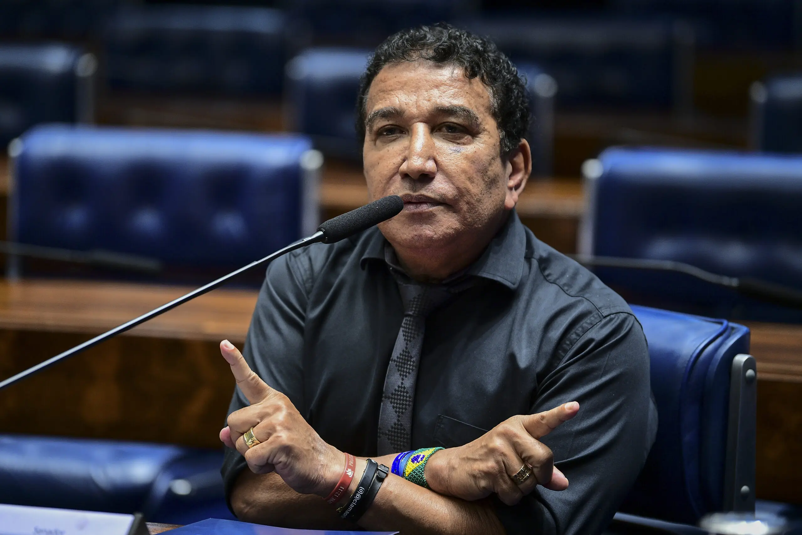 Magno Malta propõe criação do Dia do Patriota