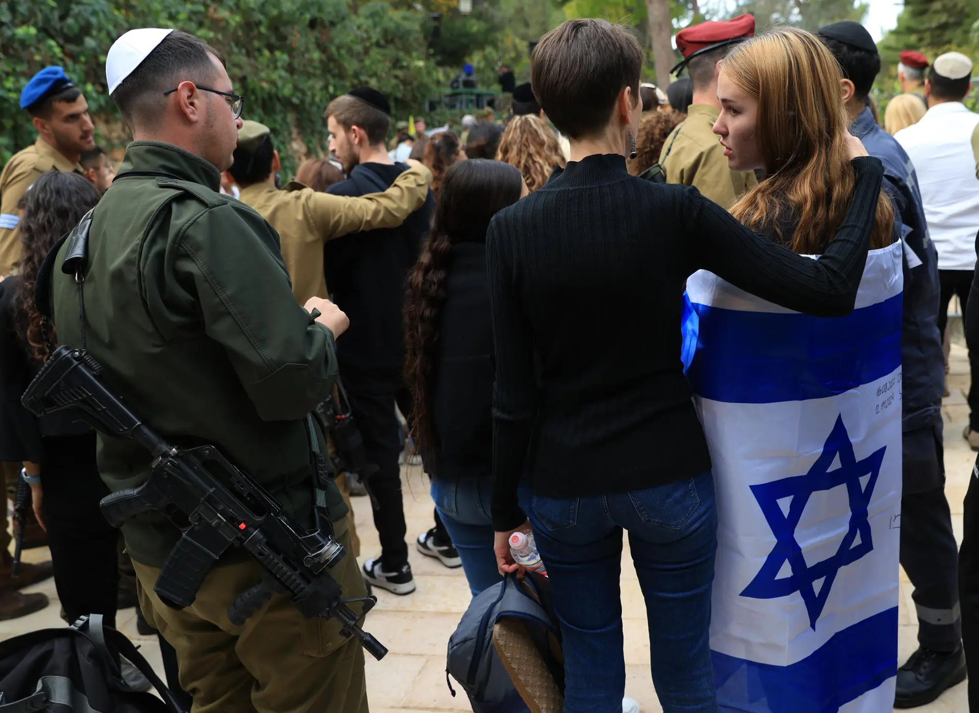 Israel: bebê Kfir Bibas e sua família estão na lista de reféns que serão libertados pelo Hamas