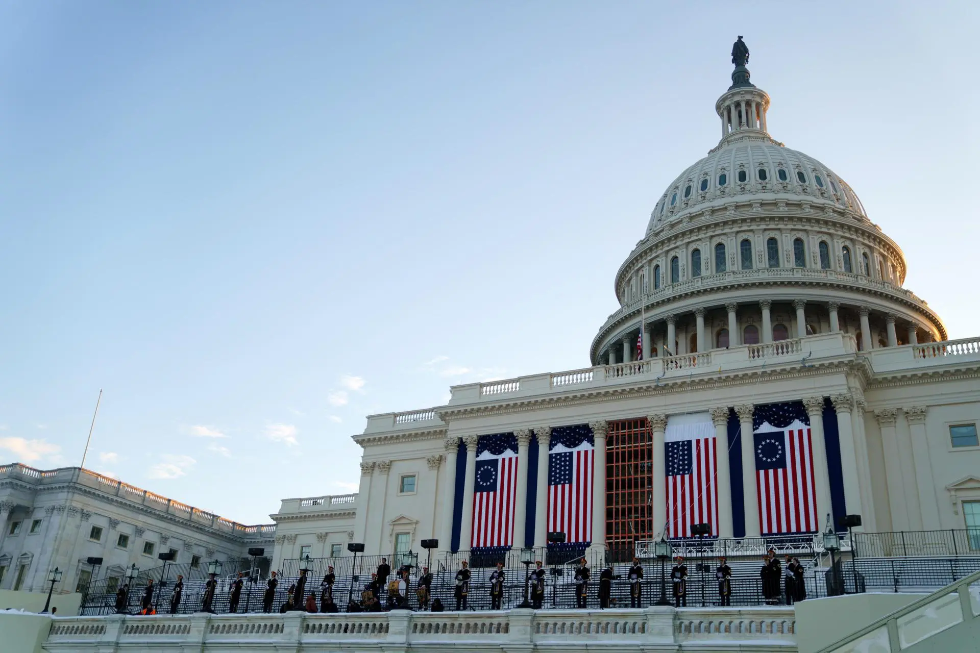 Posse de Trump: confira a programação e os destaques da semana final de transição