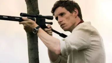 Eddie Redmayne é o destaque de remake de "O Dia do Chacal"