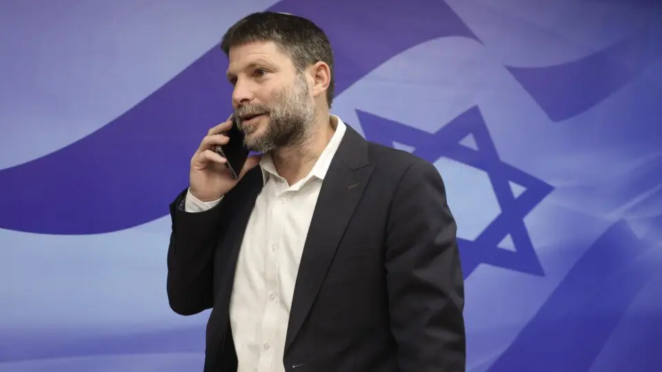 Ministro de Israel chama acordo cessar-fogo de “ruim e perigoso” e ameaça deixar o governo