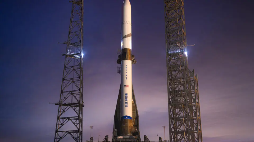 Foguete New Glenn, da Blue Origin, alcança órbita em seu primeiro voo; Musk parabeniza empresa