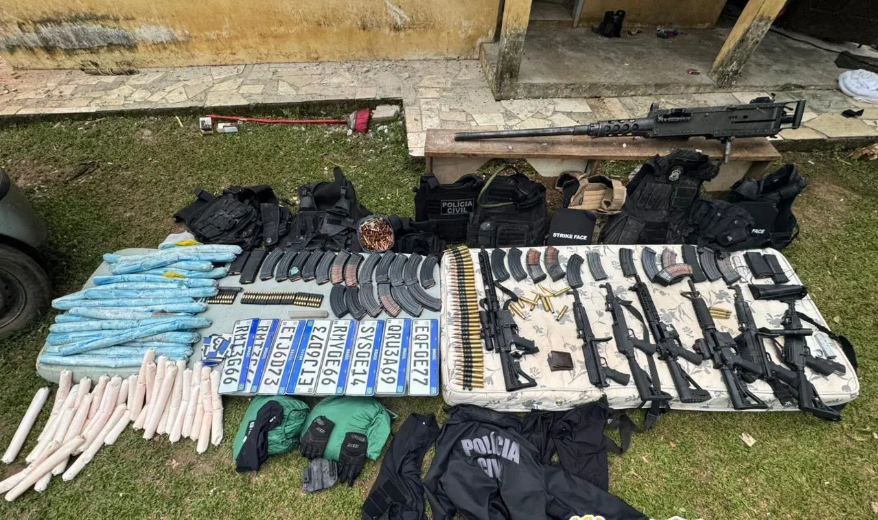 Quadrilha especializada em roubo a bancos e carros-fortes entra em confronto com polícia no Paraná