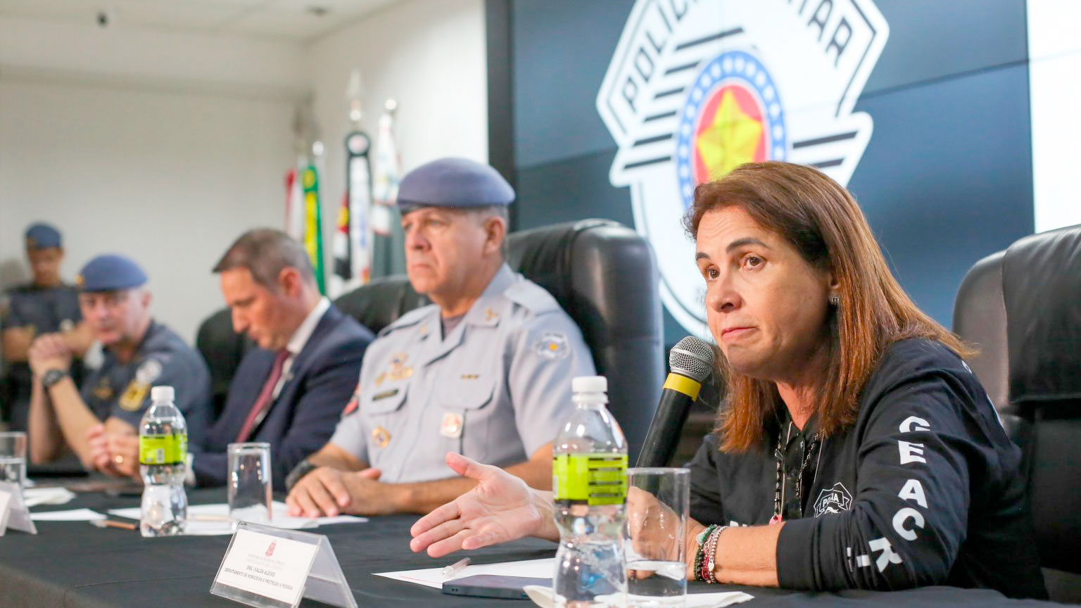 &#8220;Os culpados, executores e participantes serão identificados e punidos devidamente. Corporativismo não engessou e não engessará as investigações&#8221;, disse a diretora do Departamento Estadual de Proteção à Pessoa (DHPP), Ivalda Aleixo, que comanda as investigações.