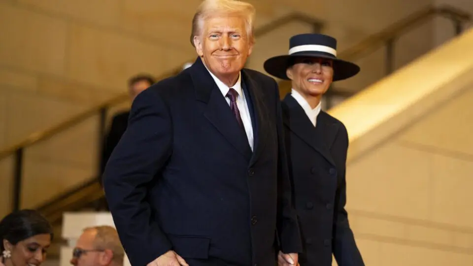 Governo Trump vai processar funcionários que não cumprirem ordens sobre deportação