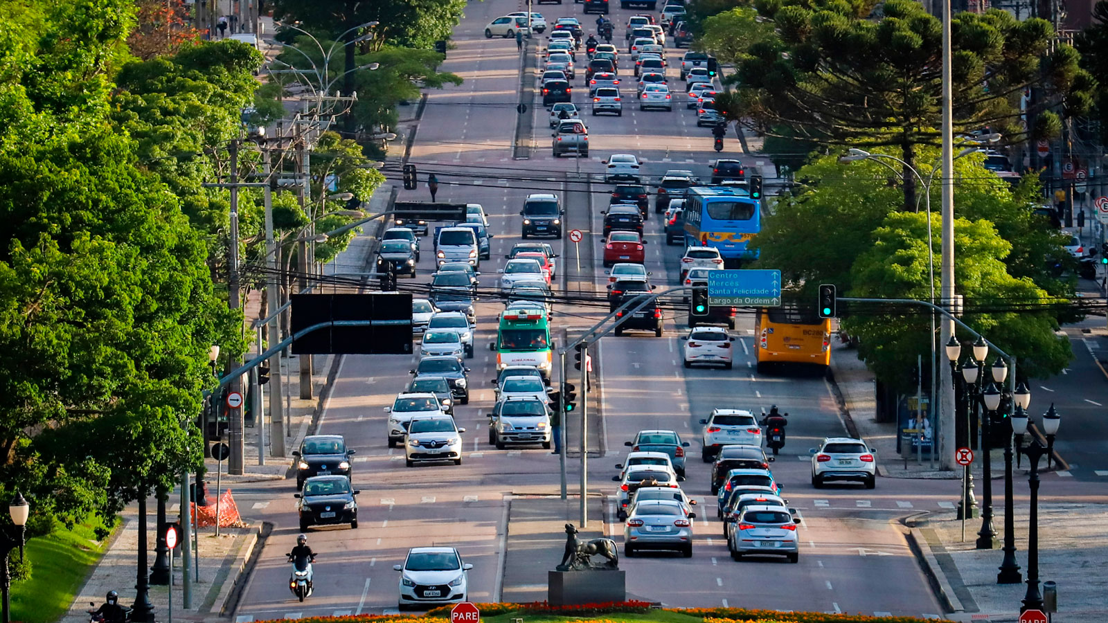 Calendário de pagamentos do IPVA foi prorrogado no Paraná.