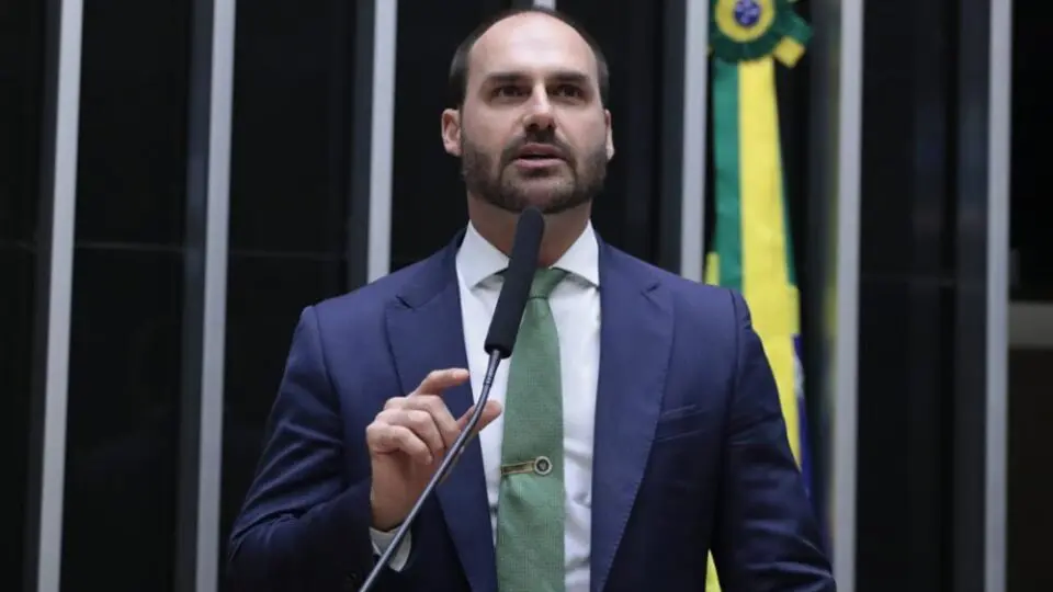 eduardo bolsonaro, delegado, PF, intimação