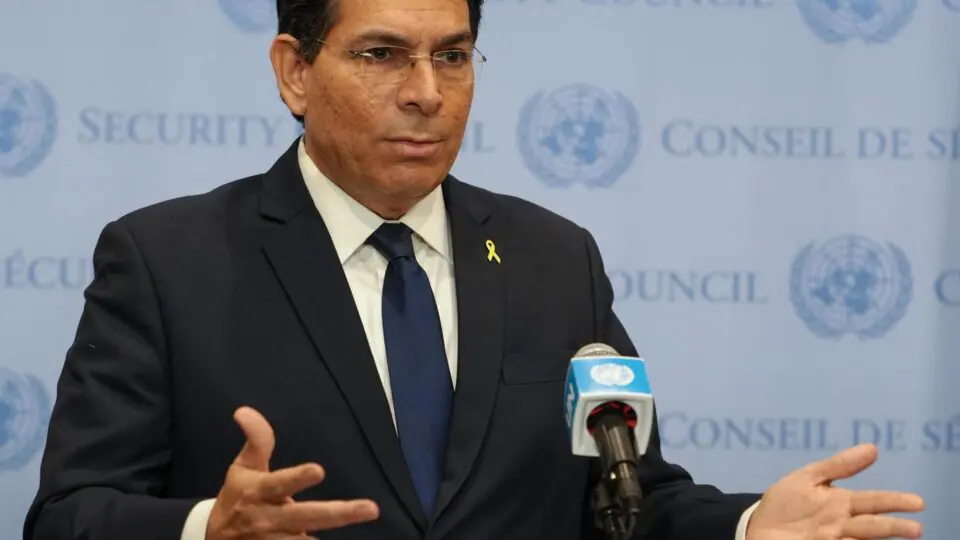 Embaixador de Israel na ONU dá à UNRWA 48 horas para sair de Jerusalém