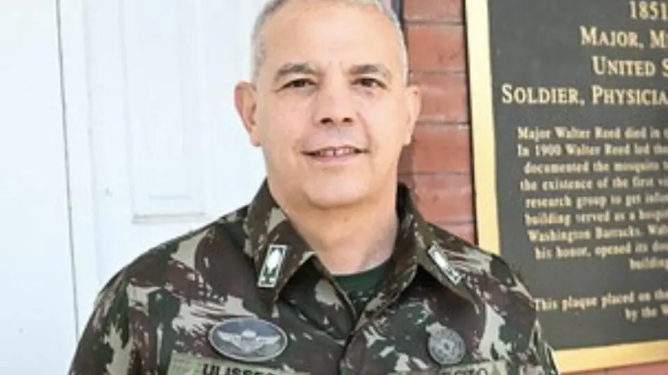 General Ulisses Mesquita Gomes é designado para tentar conter o caos na República Democrática do Congo.