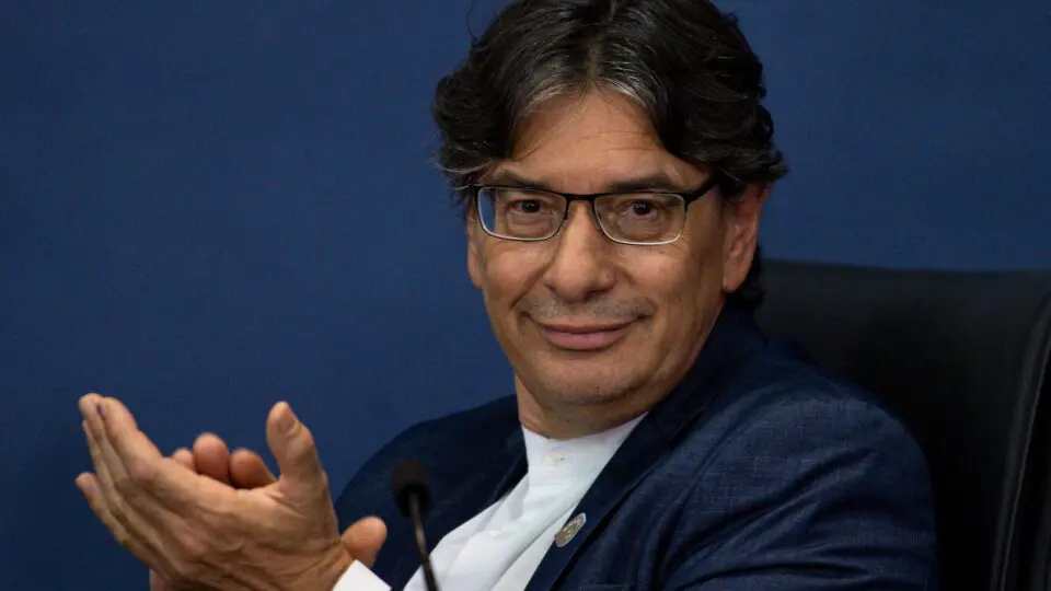 Servidores acusam Pochmann de usar IBGE para “promoção pessoal”
