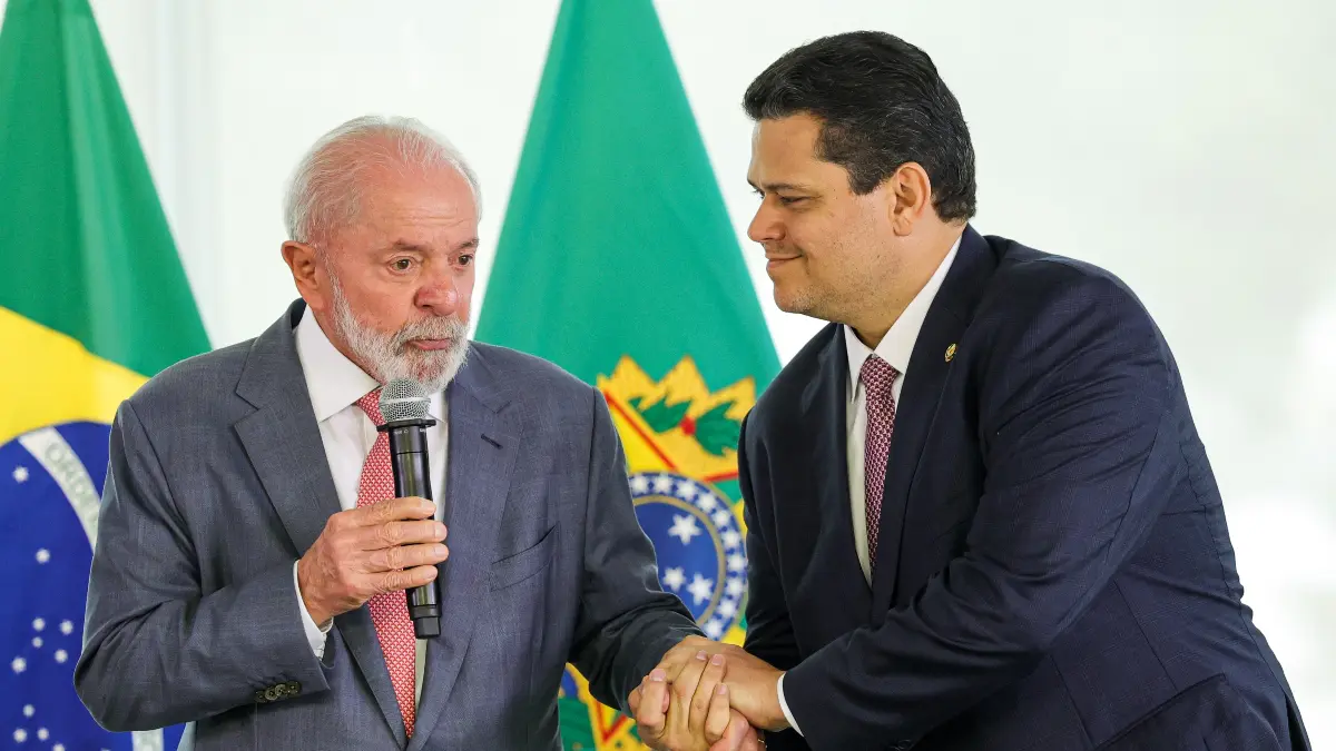 Lula e Alcolumbre