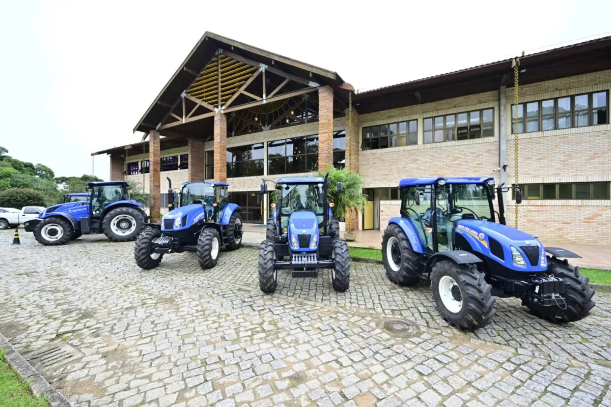Fazenda PUCPR New Holland