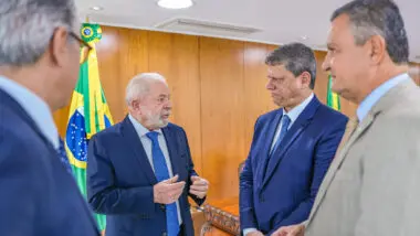 Relação de Lula com governadores