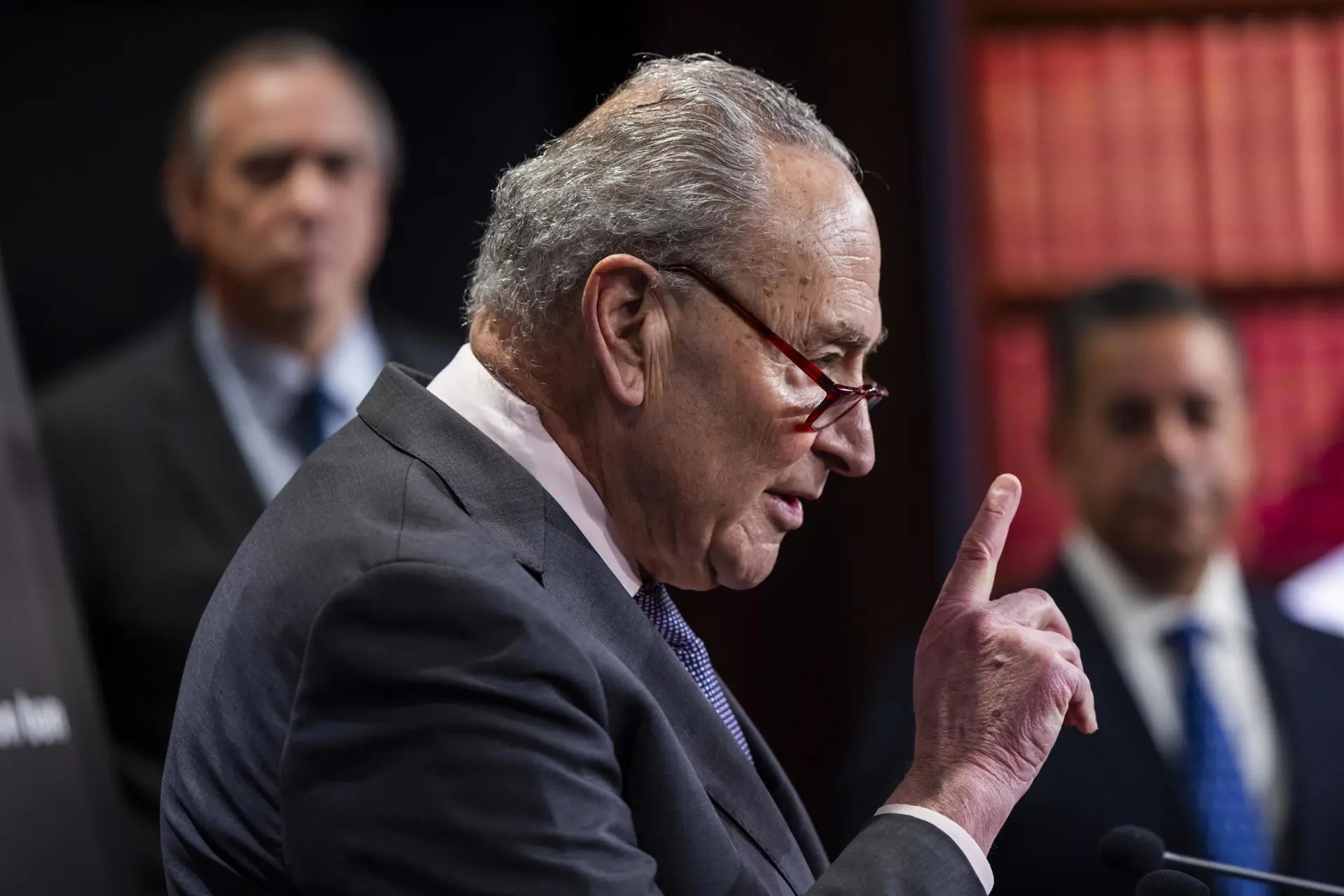 O líder da minoria democrata no Senado, Chuck Schumer, no Capitólio dos EUA em Washington, DC, EUA, 23 de janeiro de 2025: pânico na esquerda