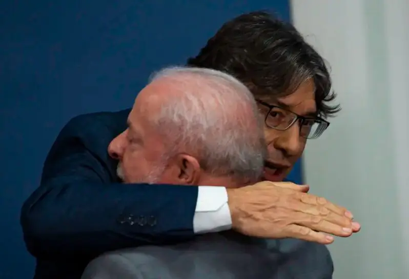 Eleitor de Campinas rejeitou o radicalismo de Pochmann, apoiado por Lula em duas eleições municipais.