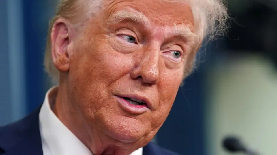 Trump e Rumble escolhem advogados de elite para conduzir processo contra Moraes