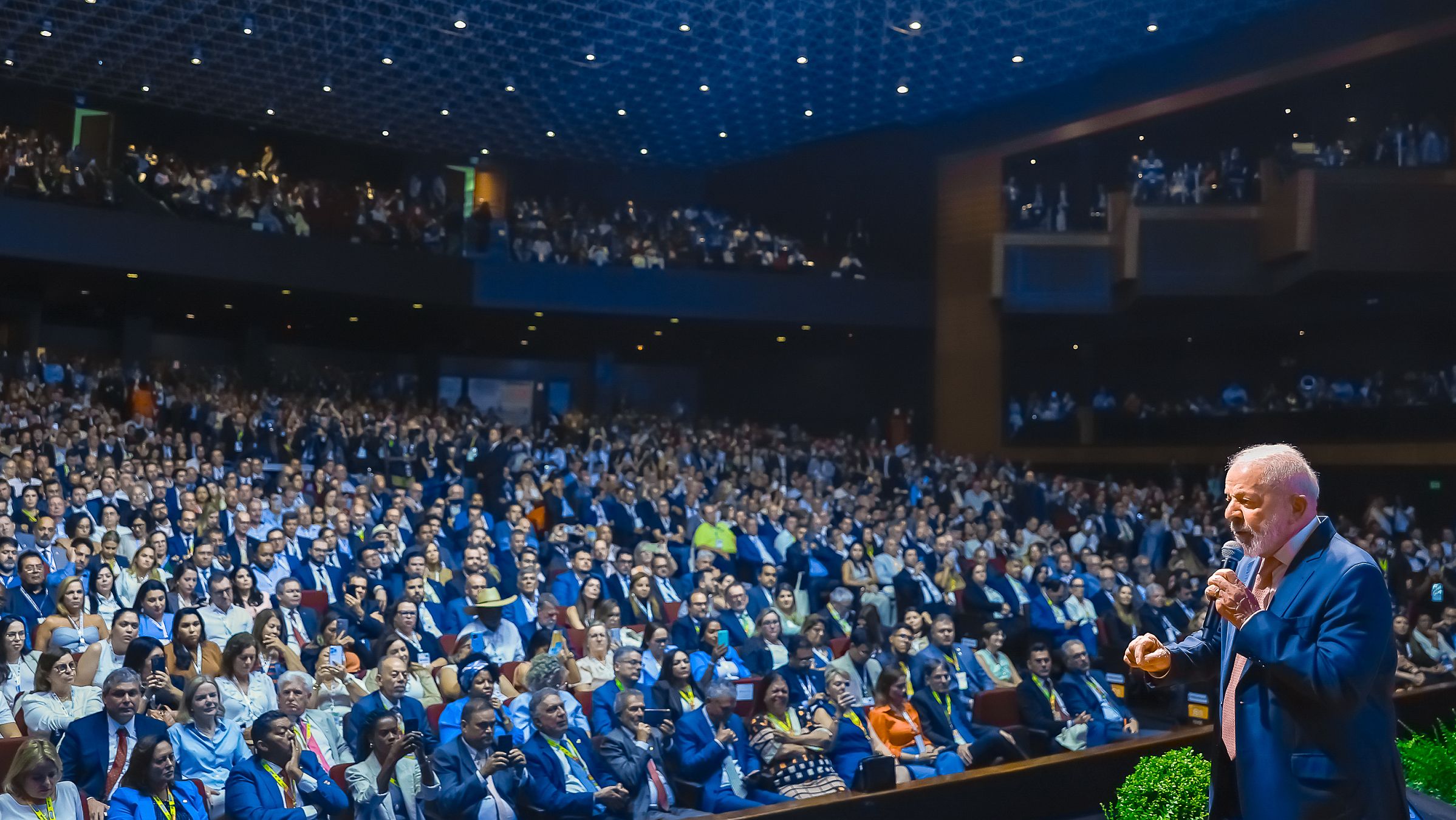 Lula discursa no Encontro de Novos Prefeitos e Prefeitas, em Brasília.