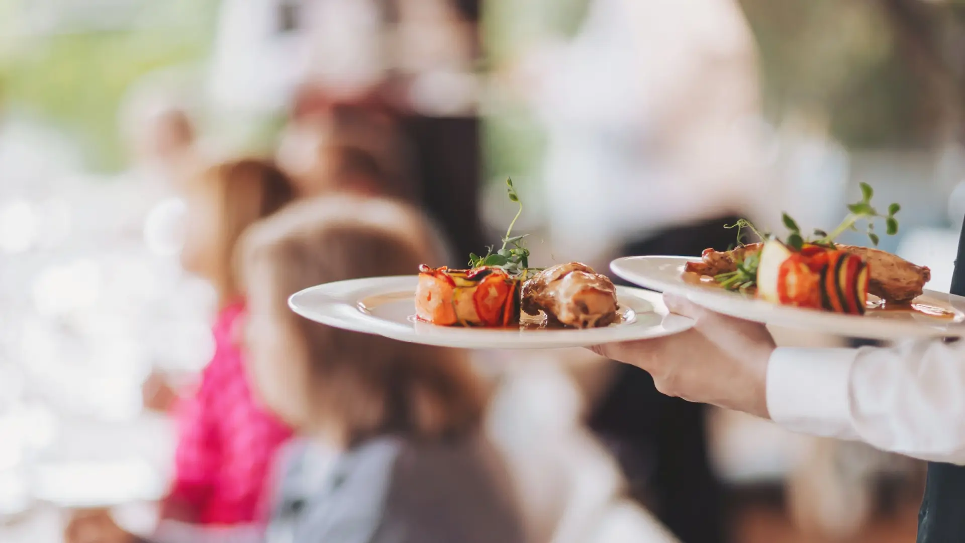 Momentos únicos e sabores incomparáveis aguardam você no restaurante mais charmoso da cidade
