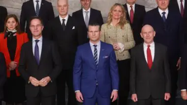 EUA: renunciar às fronteiras da Ucrânia pré-2014 não é concessão a Putin, mas reconhecer “a realidade”