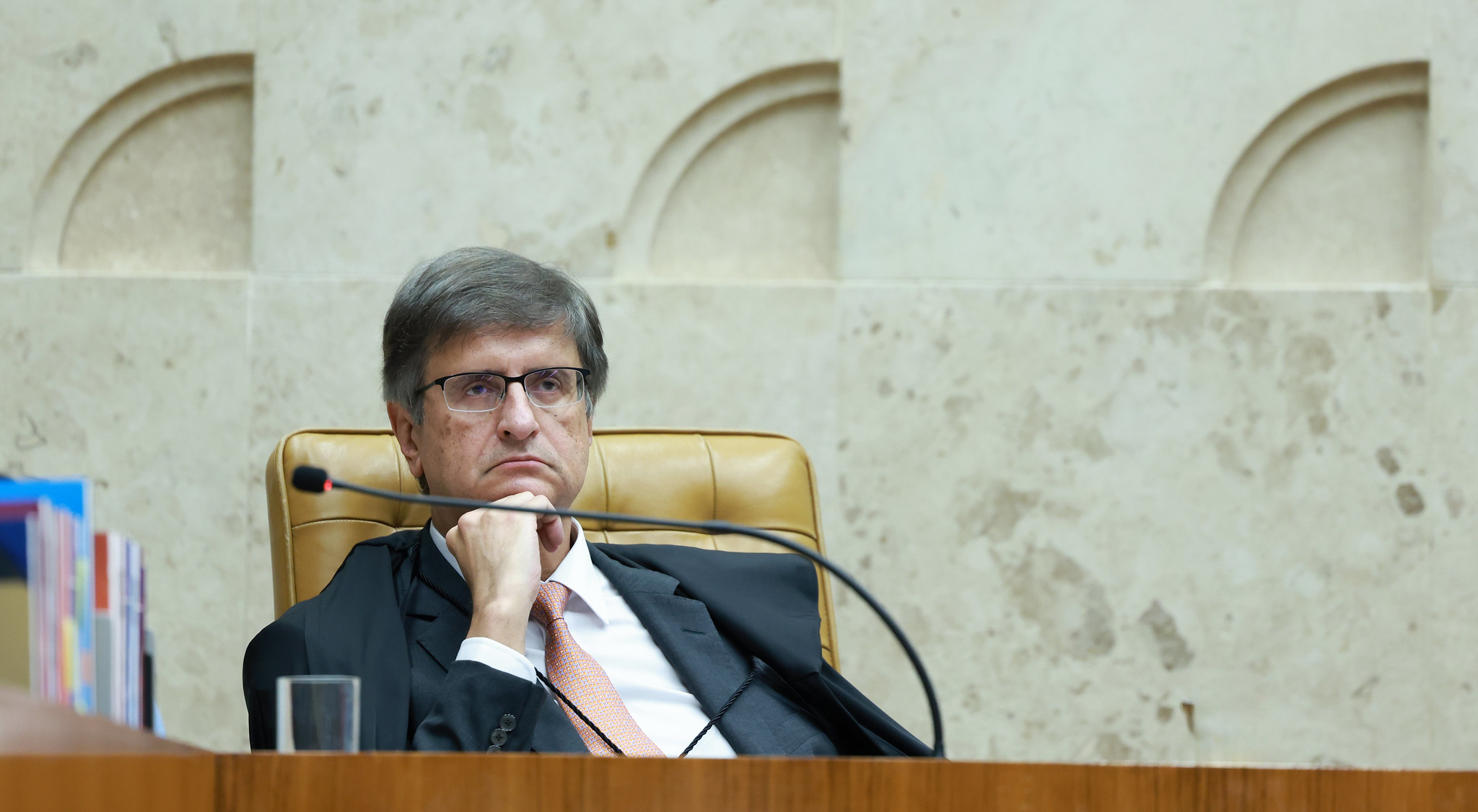 Opine sobre a possibilidade de impeachment do procurador-geral da República, Paulo Gonet, na enquete da Gazeta do Povo.