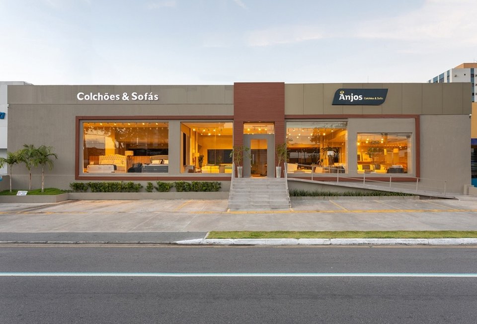 Anjos Colchões & Sofás tem 240 unidades abertas.