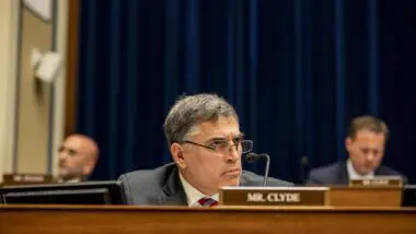 Deputados republicanos querem o impeachment de juízes que suspenderam decretos de Trump