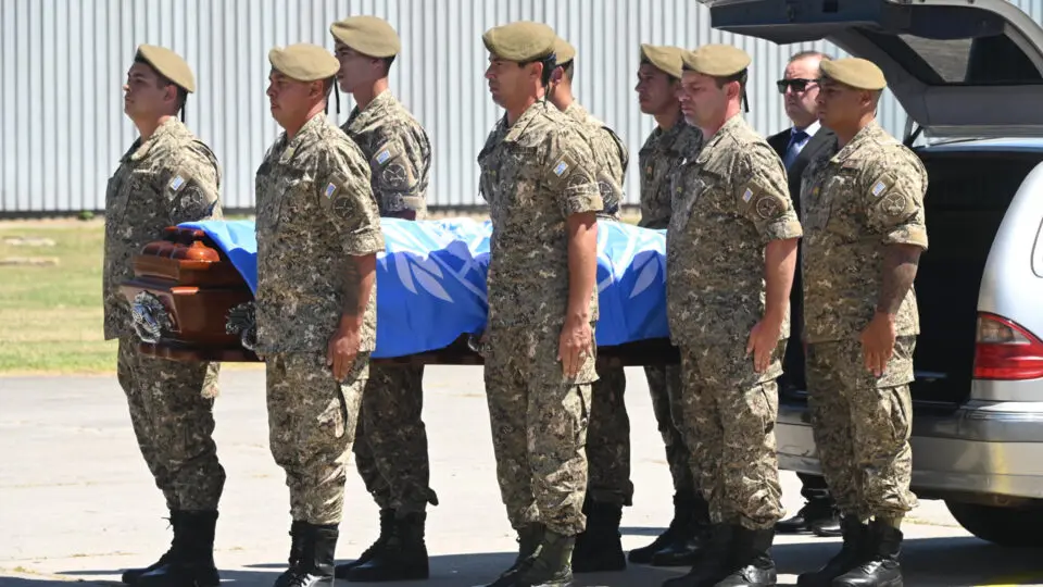 Corpo de militar uruguaio da ONU morto em combate na República Democrática do Congo é repatriado