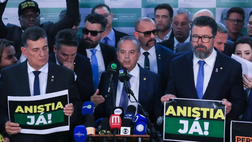 anistia Congresso