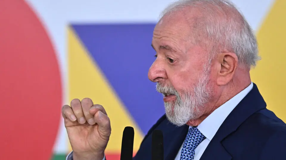 Lula diz que nunca levou “a sério” pesquisas