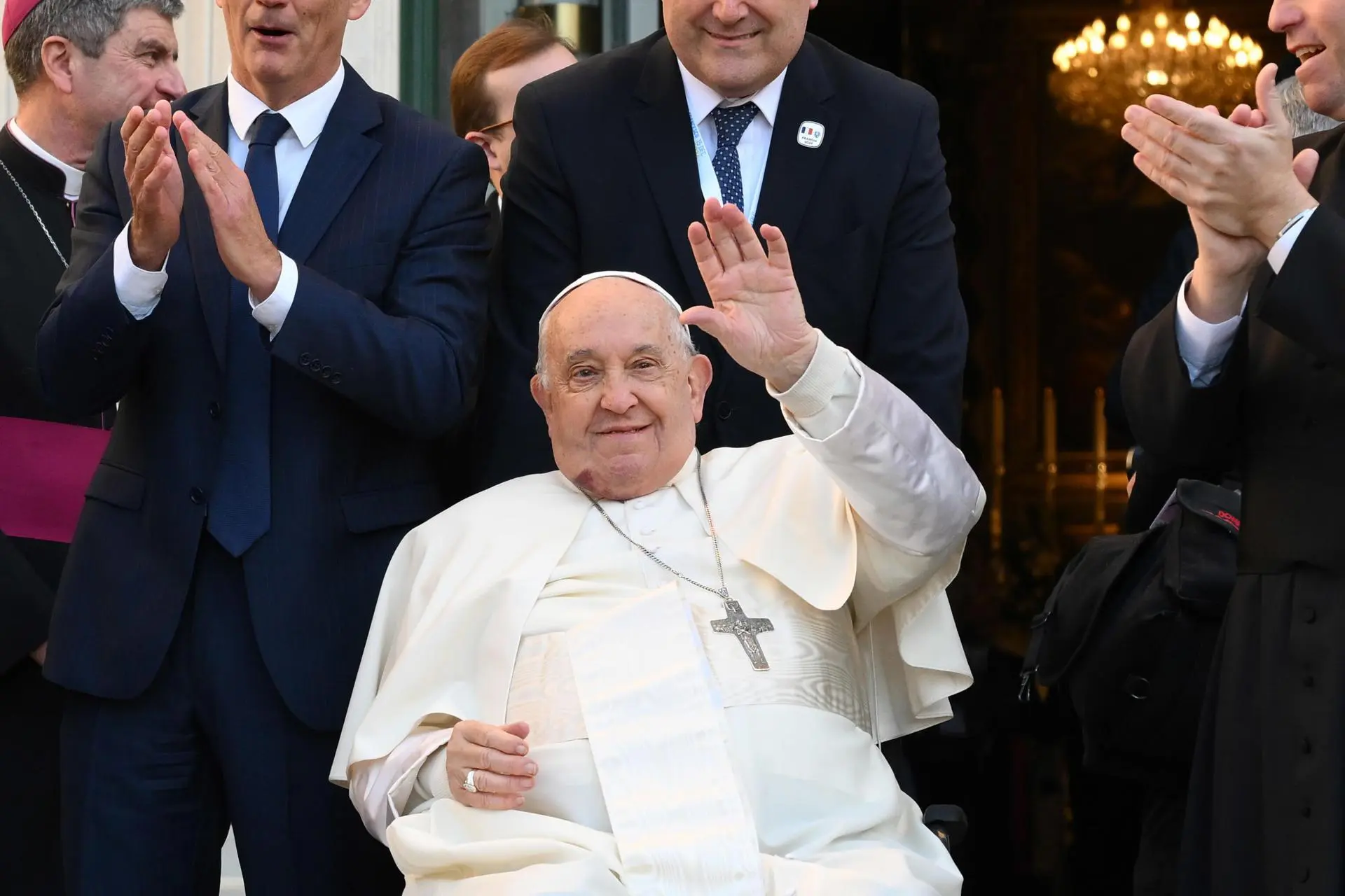 Papa Francisco agradece orações e abençoa fiéis em mensagem de voz divulgada pelo Vaticano