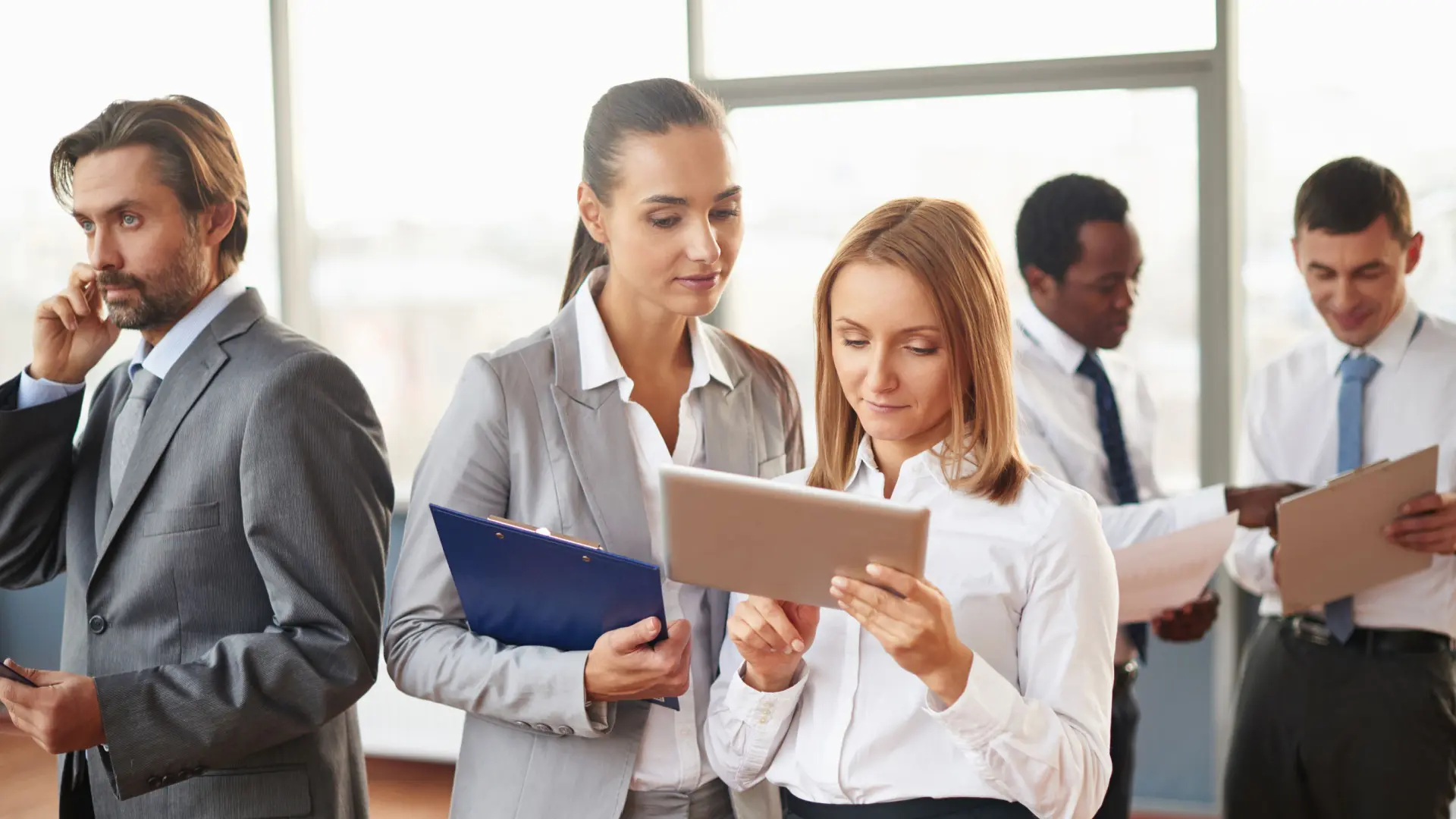As tendências para o próximo ano serão moldadas pela transformação digital e pelas mudanças nas relações de trabalho.