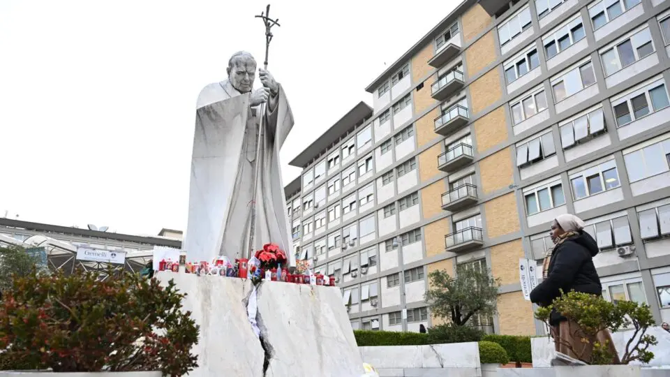 saúde do papa Francisco hospital Gemelli