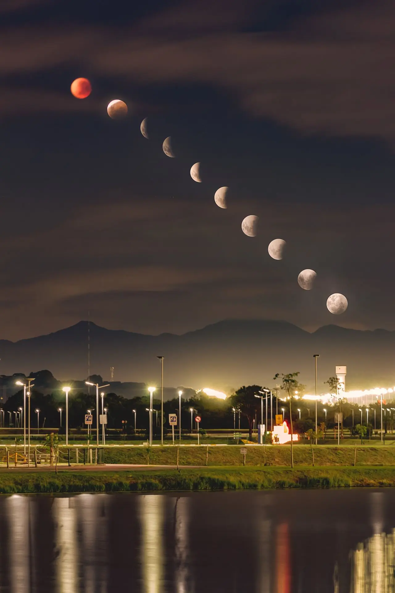 foto da Lua de Sangue no eclipse lunar