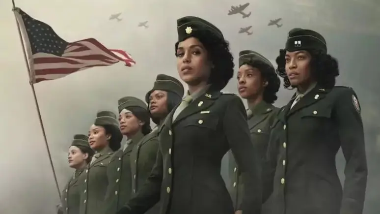 Kerry Washington (ao centro) protagoniza o filme "Batalhão 6888"