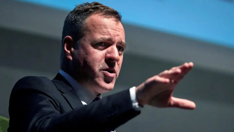 Conversão de Niall Ferguson