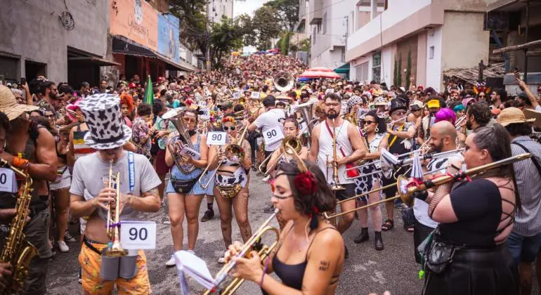 Bloco de rua no carnaval de BH